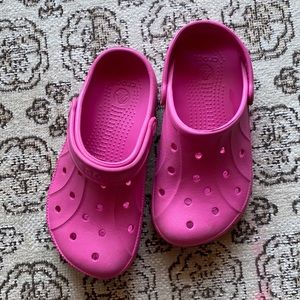 Girls pink crocs